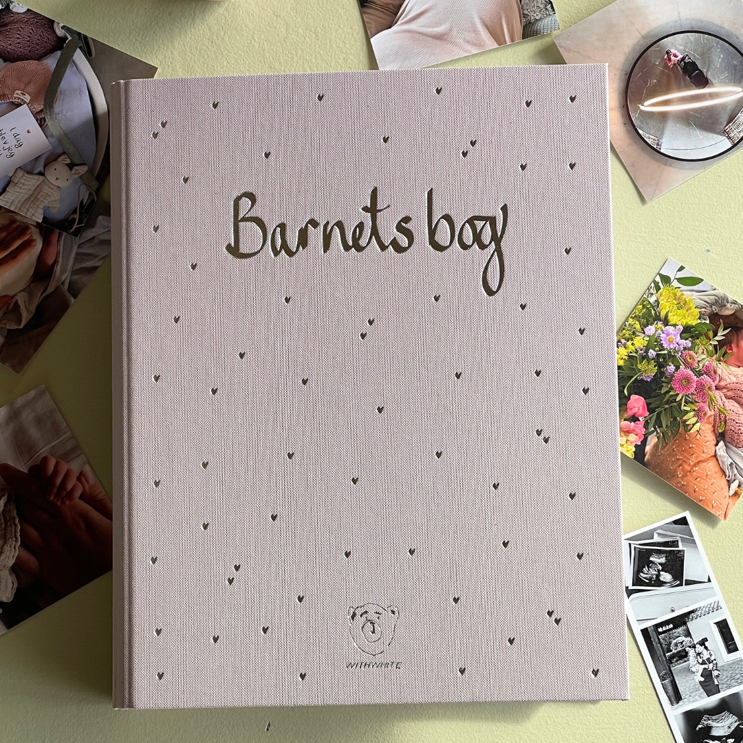 barnets bog (rosa m. hjerter limited edition)