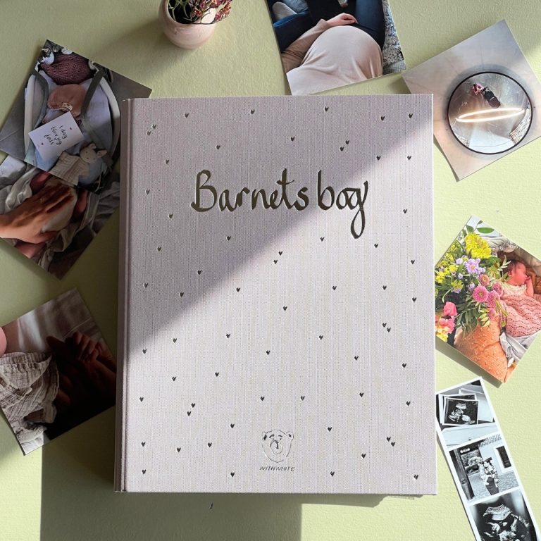 barnets bog (rosa m. hjerter limited edition)