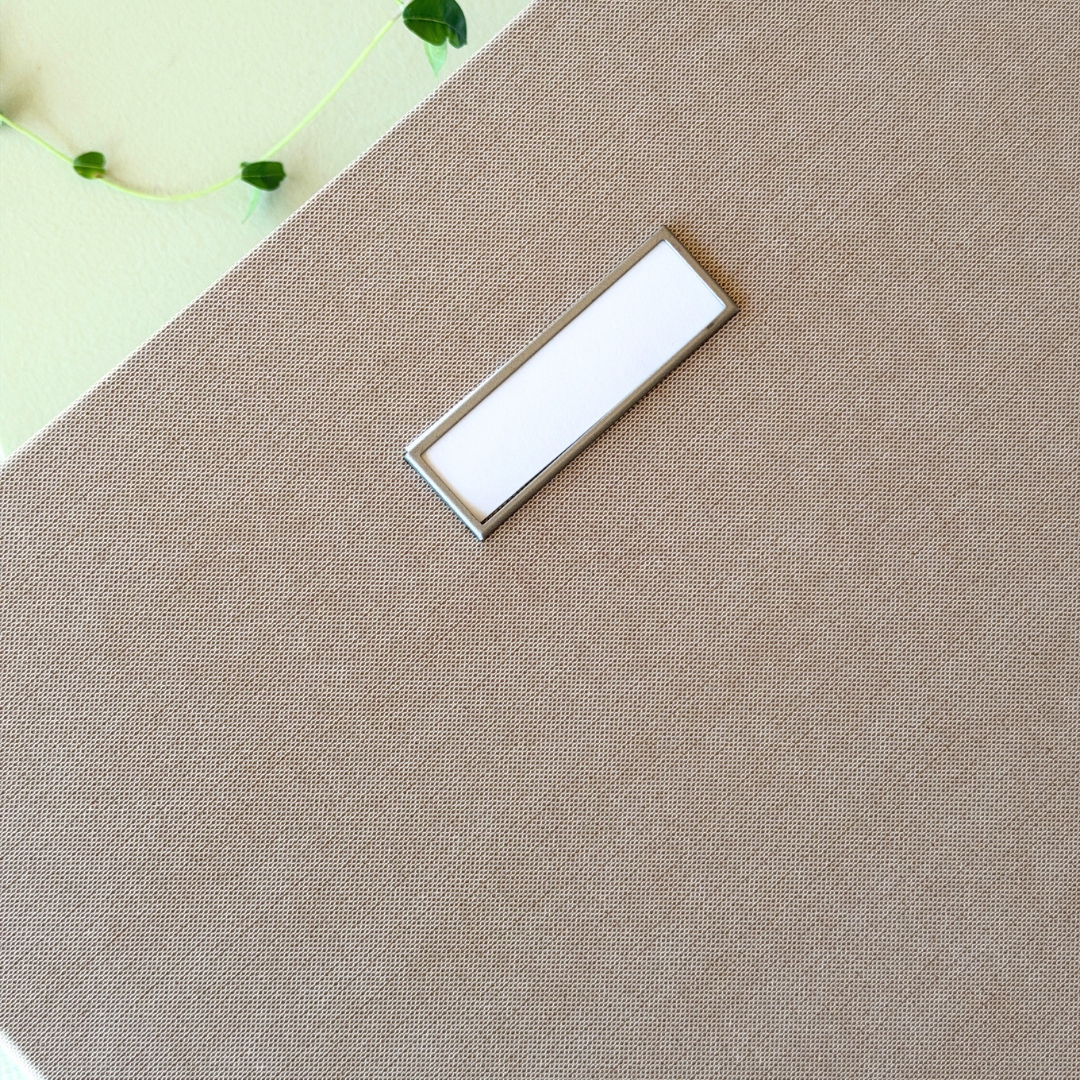 mindeboks med faner i a4